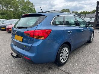 Kia Cee d Sportswagon 1.6 GDI Plus Pack picture 6