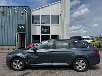 Skoda Superb 1.5 AUTOMAAT  TSI ACT Business Edition picture 4