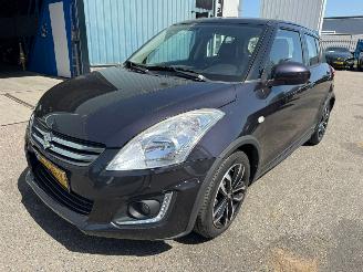 krockskadad bil auto Suzuki Swift 1.2 Style EASSS 2015/10