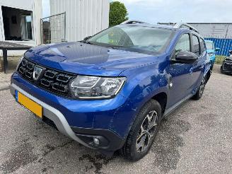 krockskadad bil auto Dacia Duster 1.0 TCe Bi-Fuel Serie Limitee 15th Anniversary 2020/6