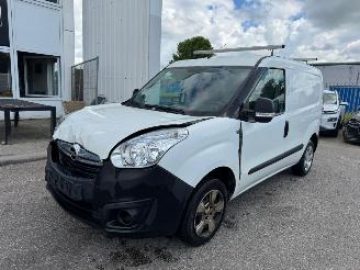 skadebil bedrijf Opel Combo 1.3 CDTi L1H1 Edition 2018/10