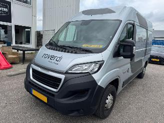 krockskadad bil bedrijf Peugeot Boxer 330 2.2 BlueHDi 140 L2H2 Premium 2021/9
