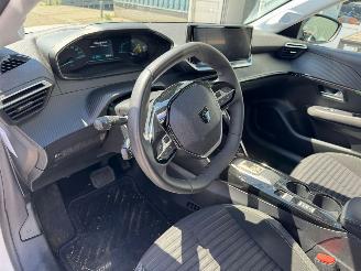 Peugeot e-208 EV Active 50 kWh picture 7