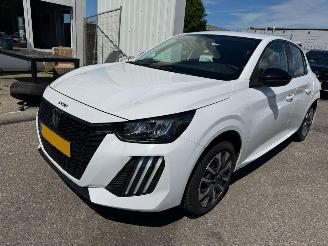 skadebil auto Peugeot e-208 EV Active 50 kWh 2024/5