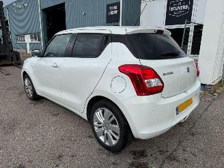 Suzuki Swift 1.2 Select picture 3
