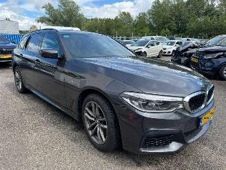 BMW 5-serie Touring 540i AUTOMAAT xDrive High Executive picture 6