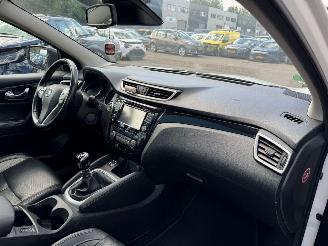 Nissan Qashqai 1.2 Tekna picture 13
