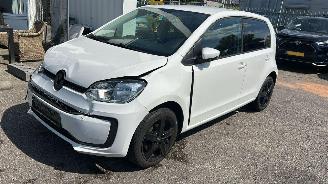 skadebil auto Volkswagen Up! 1.0 BMT move up! 2017/5