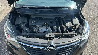 Opel Zafira Tourer picture 9