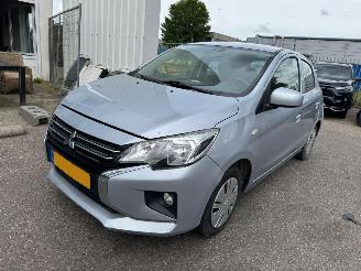 krockskadad bil auto Mitsubishi Space-star 1.2 Connect + 2023/1