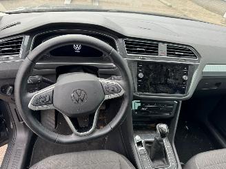 Volkswagen Tiguan 1.5 TSIb life Bns picture 13