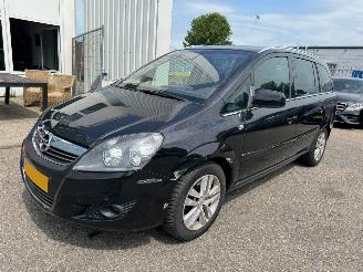 skadebil auto Opel Zafira 1.8 Cosmo 2011/11