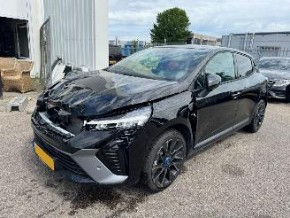 skadebil auto Renault Clio 1.6 E-Tech Full Hybrid 145 esprit Alpine 2026/1