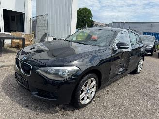 skadebil auto BMW 1-serie 116i AUTOMAAT 2013/1