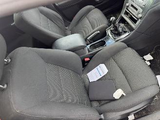 Ford Mondeo Wagon 2.0-16V Limited picture 14