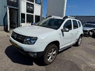 Coche accidentado Dacia Duster 1.2 TCe 4x2 10th Anniversary 2015/7