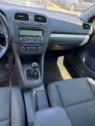 Volkswagen Golf 1.2 TSI Trendline picture 9