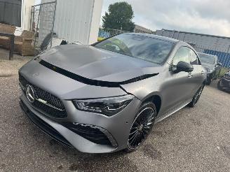 krockskadad bil auto Mercedes Cla-klasse 250 e Business Solution AMG 2025/8