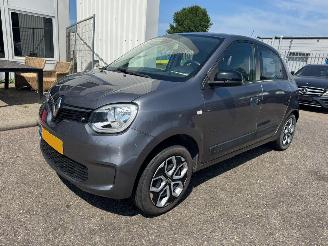 Voiture accidenté Renault Twingo Z.E. R80 E-Tech Equilibre 22 kWh 2022/10