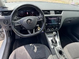 Skoda Octavia Combi 1.5 AUTOMAAT TSI Greentech Business Edition Plus picture 11