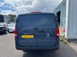 Mercedes Vito 110 CDI Functional Lang picture 4