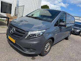 skadebil bedrijf Mercedes Vito 110 CDI Functional Lang 2021/10