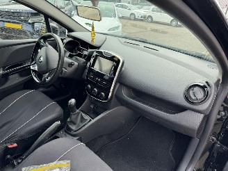 Renault Clio 0.9 TCe Expression picture 10