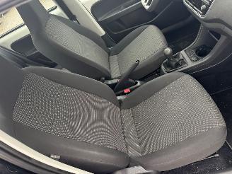 Volkswagen Up! 1.0 BMT up! beats picture 16