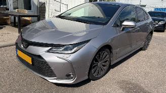 skadebil auto Toyota Corolla 1.6 AUTOMAAT 2020/8