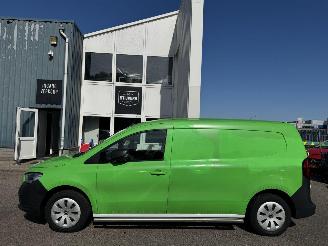 krockskadad bil bedrijf Mercedes Citan L2 Pro 51 kwh 2024/1