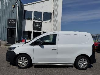 skadebil bedrijf Renault Kangoo 1.5 Blue Davi 75 PK advance L1 2024/12