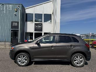 damaged passenger cars Mitsubishi ASX 1.6 Intense clean Tec 2011/12