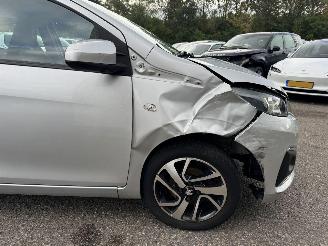 Peugeot 108 1.2 e-VTi AIIure automaat picture 5