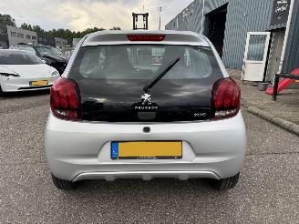 Peugeot 108 1.2 e-VTi AIIure automaat picture 3