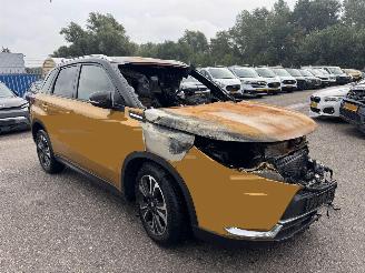 Suzuki Vitara 1.4 Boosterjet Style Smart Hybrid picture 4
