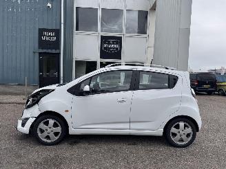 uszkodzony samochody osobowe Chevrolet Spark 1.2 16V LT 2011/6