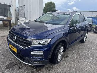 Coche accidentado Volkswagen T-Roc 1.5 TSI Style 2020/1