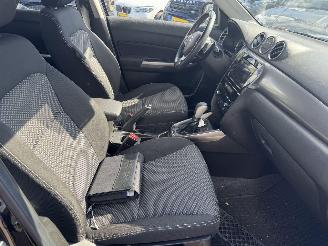 Suzuki Vitara 1.4 Boosterjet Select Smart Hybrid picture 14