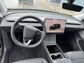 Tesla Model Y RWD 58 kWh picture 9