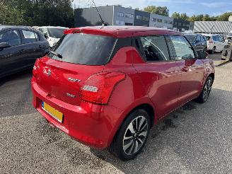 Suzuki Swift 1.2 Stijl Smart Hybrid picture 3