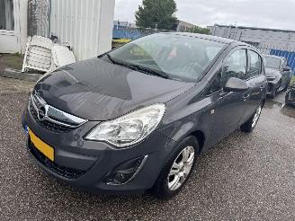 skadebil auto Opel Corsa 1.2 16v Berlin 2013/7