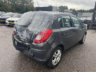 Opel Corsa 1.2 16v Berlin picture 5