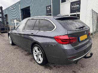 BMW 3-serie 318i Luxury Edition picture 4