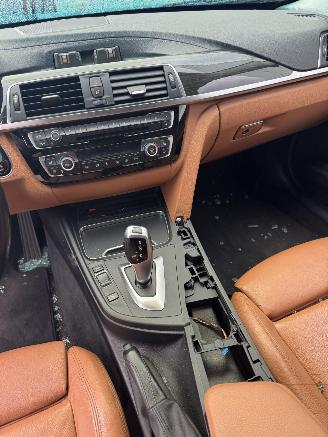 BMW 3-serie 318i Luxury Edition picture 9