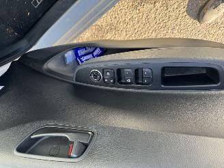 Hyundai I-10 1.0i Comfort picture 8