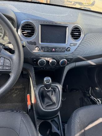 Hyundai I-10 1.0i Comfort picture 5