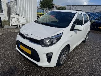 uszkodzony samochody osobowe Kia Picanto 1.0 DPi Comfortline 2024/1
