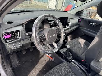 Kia Stonic 1.0 T.GDi MHEV DynamicLine picture 9