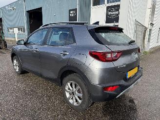 Kia Stonic 1.0 T.GDi MHEV DynamicLine picture 3