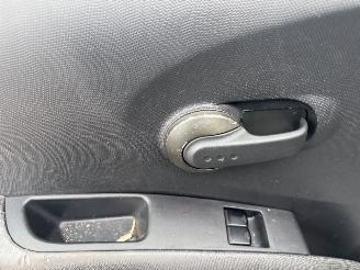 Nissan Micra 1.2 e-Vision picture 11